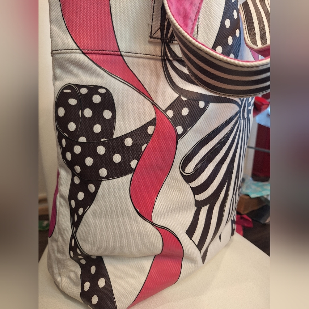 EUC Henri Bendel Pink & Black Bow Print Canvas Tote - Picture 3 of 6